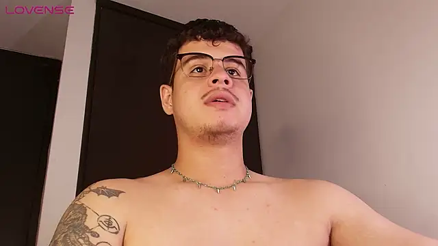 BjornSteel online show from March 17, 2026, 4:37 am