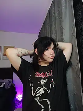 Snapshot of Daniellesins1 chatting on February 14, 2026, 6:46 am Daniellesins1 online show from February 14, 2026, 6:46 am