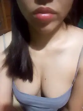 Snapshot of Yui-Ch1682 chatting on February 6, 2026, 9:44 pm Yui-Ch1682 online show from February 6, 2026, 9:44 pm