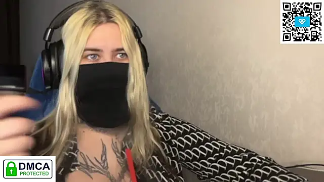 Snapshot of UnaXyling chatting on February 25, 2026, 11:59 pm UnaXyling online show from February 25, 2026, 11:59 pm