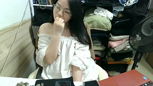Snapshot of xiaoxiaowan11 chatting on March 27, 2026, 8:26 am xiaoxiaowan11 online show from March 27, 2026, 8:26 am