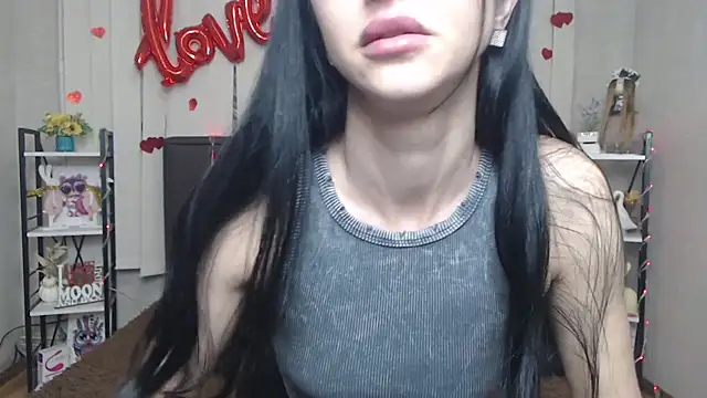 Snapshot of EvaClarkk chatting on May 1, 2026, 5:45 am EvaClarkk online show from May 1, 2026, 5:45 am