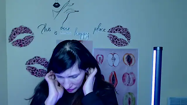 Rosalinda ro online show from February 22, 2026, 1:46 pm