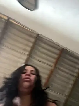 Adriputinha online show from April 9, 2026, 7:20 pm