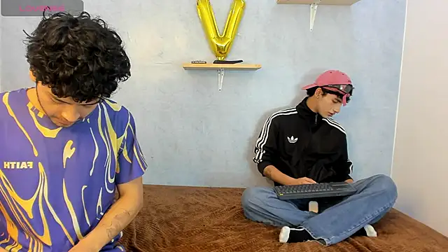 Eliotkinky online show from February 23, 2026, 4:51 pm