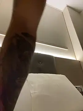 PimpDante online show from April 11, 2026, 4:32 pm