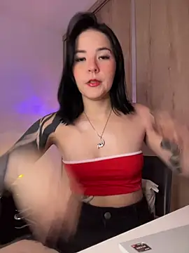 Snapshot of lolibahia chatting on February 12, 2026, 6:29 pm lolibahia online show from February 12, 2026, 6:29 pm