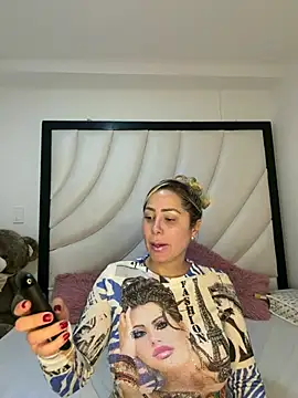 Snapshot of Angelicalove07 chatting on February 25, 2026, 10:20 pm Angelicalove07 online show from February 25, 2026, 10:20 pm