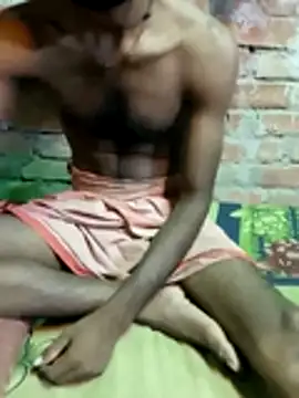 Snapshot of diwana475 chatting on June 12, 2026, 3:54 pm diwana475 online show from June 12, 2026, 3:54 pm