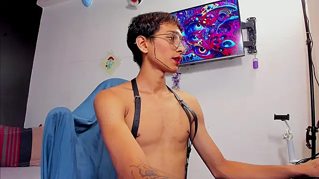  Josh Moon  online show from April 17, 2026, 7:17 pm