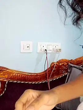 Snapshot of Baby_dall1 chatting on July 21, 2026, 3:24 pm Baby dall1 online show from July 21, 2026, 3:24 pm