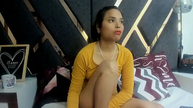 Snapshot of Maggyx chatting on July 6, 2026, 3:03 pm Maggyx online show from July 6, 2026, 3:03 pm