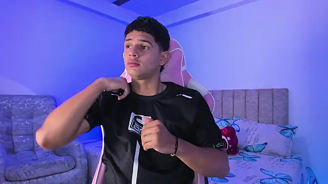 Adrian Prime  online show from April 5, 2026, 6:47 pm