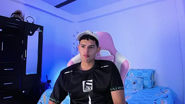 Adrian Prime  online show from February 24, 2026, 7:15 pm