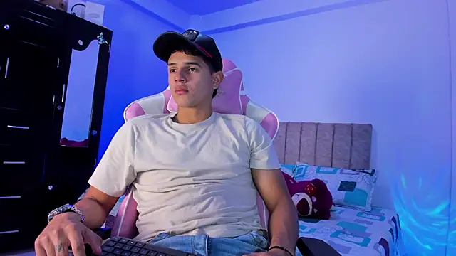 Adrian Prime  online show from March 12, 2026, 6:45 pm