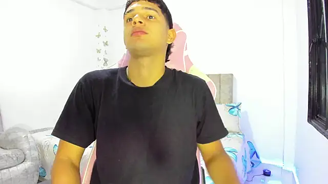 Adrian Prime  online show from April 4, 2026, 6:47 pm