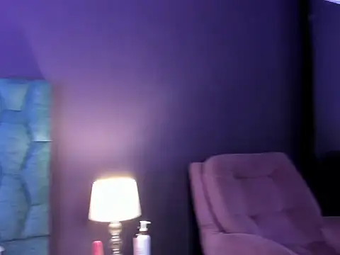 Snapshot of mia_brookllyn chatting on February 13, 2026, 7:36 pm mia brookllyn online show from February 13, 2026, 7:36 pm