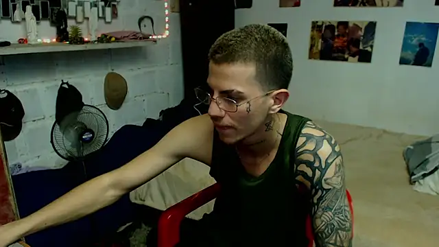 paul-mendezx online show from March 20, 2026, 11:28 pm