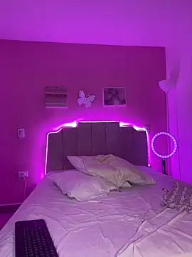 SofiaSiren online show from March 31, 2026, 2:02 am