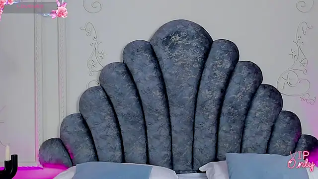 Snapshot of Amelia-Grace chatting on February 25, 2026, 4:01 am Amelia-Grace online show from February 25, 2026, 4:01 am