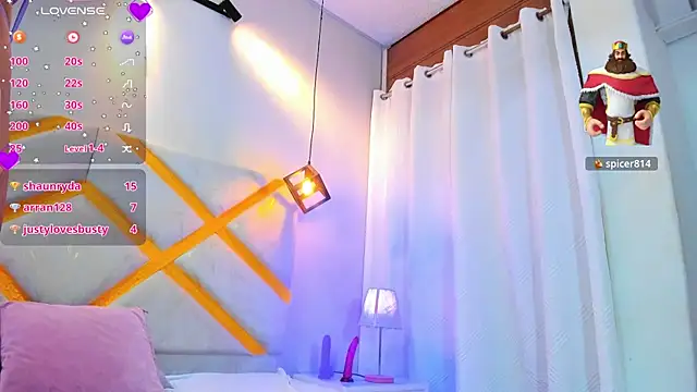 Wildkiitty online show from July 9, 2026, 9:32 am