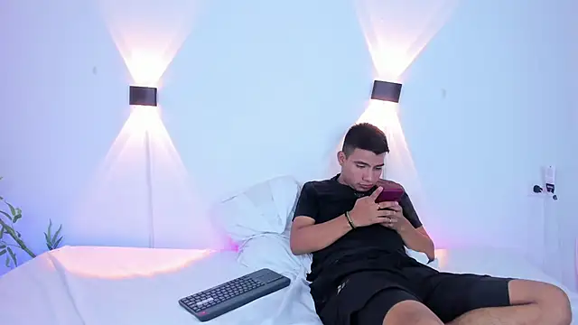 blacke1 online show from February 25, 2026, 2:23 am