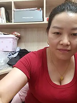 Snapshot of Jennie_dogy chatting on June 3, 2026, 1:56 pm Jennie dogy online show from June 3, 2026, 1:56 pm