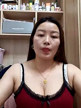 Snapshot of Jennie_dogy chatting on June 15, 2026, 4:23 am Jennie dogy online show from June 15, 2026, 4:23 am