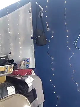 Snapshot of sexiemmaqueen chatting on March 3, 2026, 7:59 am sexiemmaqueen online show from March 3, 2026, 7:59 am