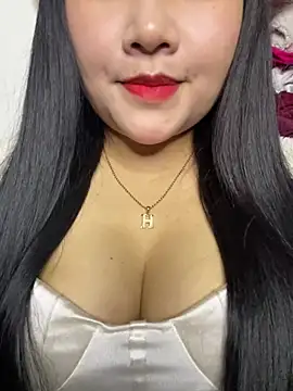 Snapshot of Violet_pusy chatting on March 8, 2026, 4:21 pm Violet pusy online show from March 8, 2026, 4:21 pm