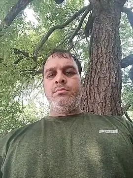 Snapshot of indiandesivillegeboy chatting on July 5, 2026, 4:06 am indiandesivillegeboy online show from July 5, 2026, 4:06 am
