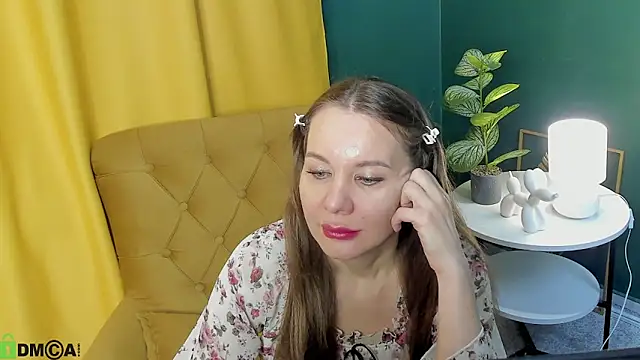 Katrina Jones  online show from February 8, 2026, 3:04 am