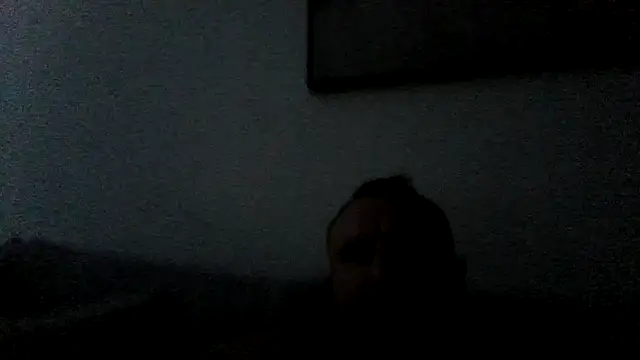 Snapshot of Tommyzzzzzz chatting on June 14, 2026, 1:57 am Tommyzzzzzz online show from June 14, 2026, 1:57 am