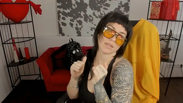 NeoGeisha online show from May 26, 2026, 10:02 am