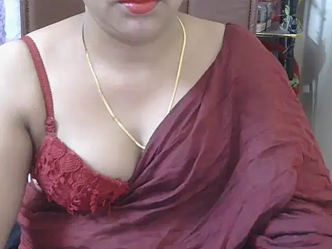 Snapshot of Cute_Sheetal chatting on June 8, 2026, 2:17 pm Cute Sheetal online show from June 8, 2026, 2:17 pm