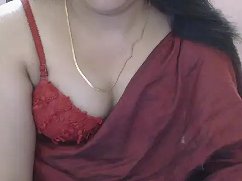 Cute Sheetal online show from April 22, 2026, 1:18 pm