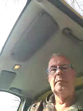 Snapshot of Thomas7070 chatting on March 7, 2026, 12:32 pm Thomas7070 online show from March 7, 2026, 12:32 pm