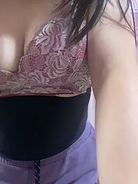 Snapshot of Irene_007 chatting on February 18, 2026, 4:10 am Irene 007 online show from February 18, 2026, 4:10 am