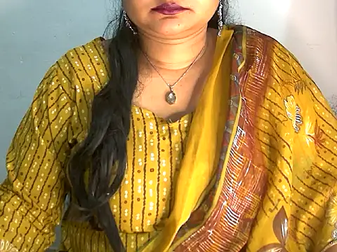 Snapshot of Saniya_K2 chatting on April 12, 2026, 4:10 pm Saniya K2 online show from April 12, 2026, 4:10 pm