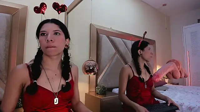 melanyvelvelt X online show from February 9, 2026, 5:16 am