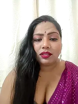 Indian AngelPriyanka123 online show from February 17, 2026, 7:33 pm