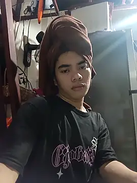 Wildcam21 online show from February 20, 2026, 5:26 am