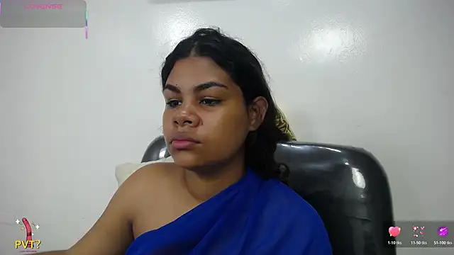 Snapshot of yaazhinii chatting on May 14, 2026, 11:40 am yaazhinii online show from May 14, 2026, 11:40 am