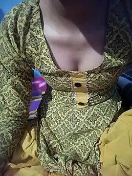 Snapshot of Sexy-Raziya69 chatting on February 16, 2026, 1:10 pm Sexy-Raziya69 online show from February 16, 2026, 1:10 pm