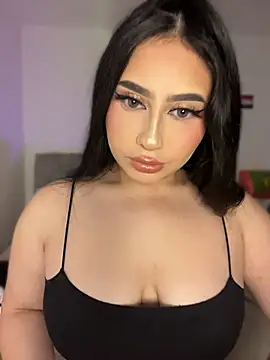 Snapshot of Sofiia_Vegaa chatting on July 3, 2026, 2:40 am Sofiia Vegaa online show from July 3, 2026, 2:40 am