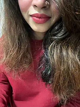 Snapshot of riya_sharma11 chatting on April 16, 2026, 5:47 pm riya sharma11 online show from April 16, 2026, 5:47 pm