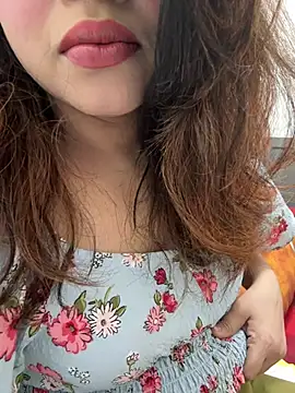 Snapshot of riya_sharma11 chatting on March 26, 2026, 7:01 pm riya sharma11 online show from March 26, 2026, 7:01 pm