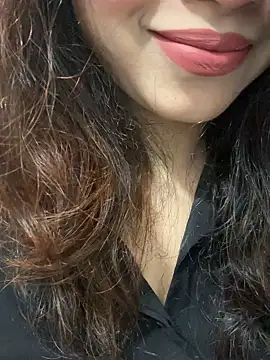 Snapshot of riya_sharma11 chatting on March 31, 2026, 11:18 pm riya sharma11 online show from March 31, 2026, 11:18 pm