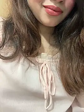 Snapshot of riya_sharma11 chatting on April 12, 2026, 7:06 pm riya sharma11 online show from April 12, 2026, 7:06 pm