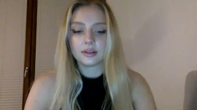 MayaWetDream online show from February 23, 2026, 6:08 pm